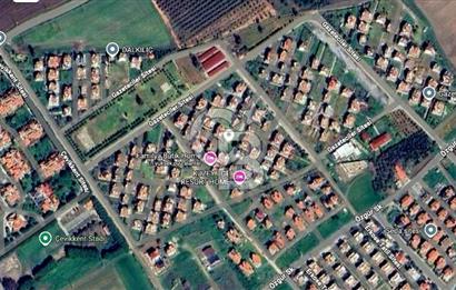Dikili Salihleraltı Gazeteciler Sitesi'nde Villa İmarlı Arsa
