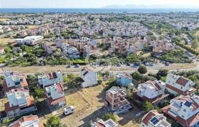 Dikili Salihleraltı Gazeteciler Sitesi'nde Villa İmarlı Arsa
