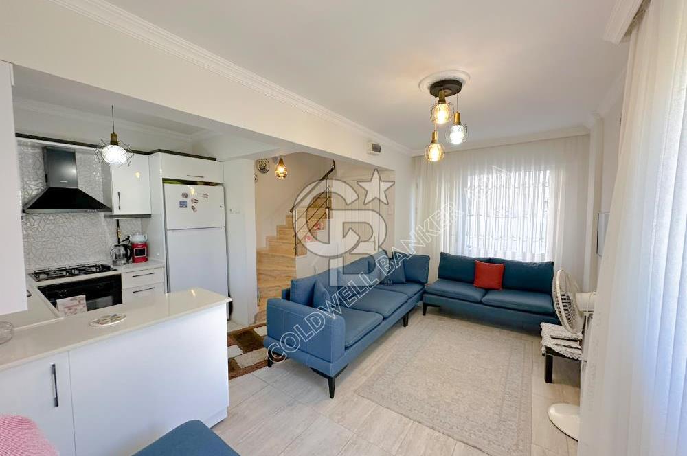Kuşadası Kadınlar denizinde Ticari & Konut Kullanımına Uygun 3+1 Villa