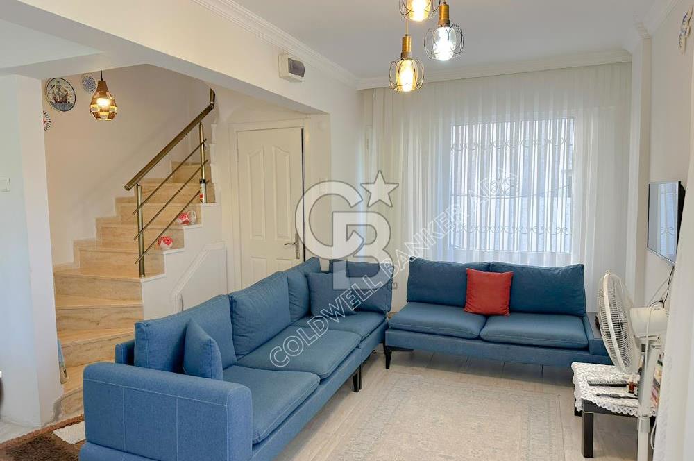 Kuşadası Kadınlar denizinde Ticari & Konut Kullanımına Uygun 3+1 Villa