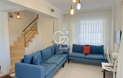 Kuşadası Kadınlar denizinde Ticari & Konut Kullanımına Uygun 3+1 Villa