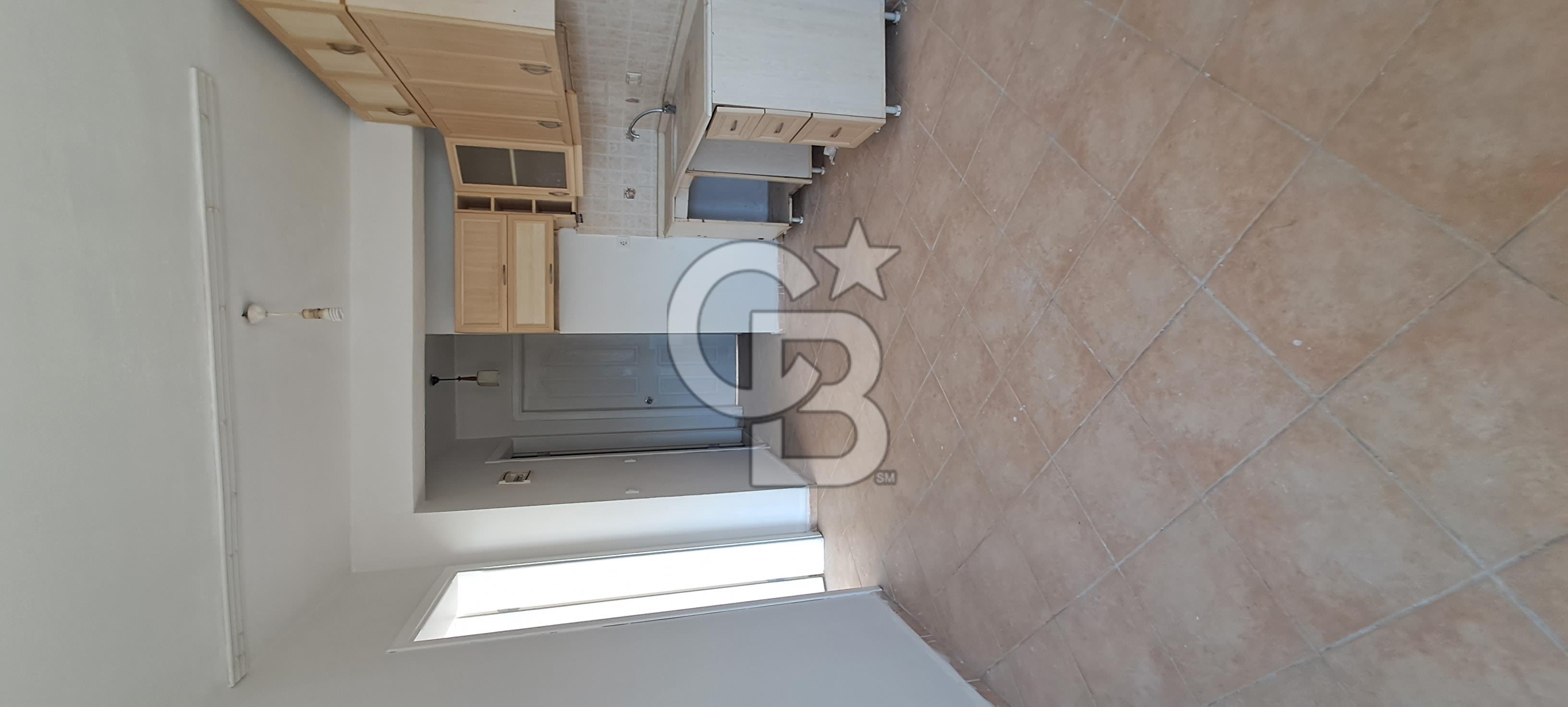 Turgutreis Sağlık Ocağı Yanı Eczane Üstü Kiralık Daire