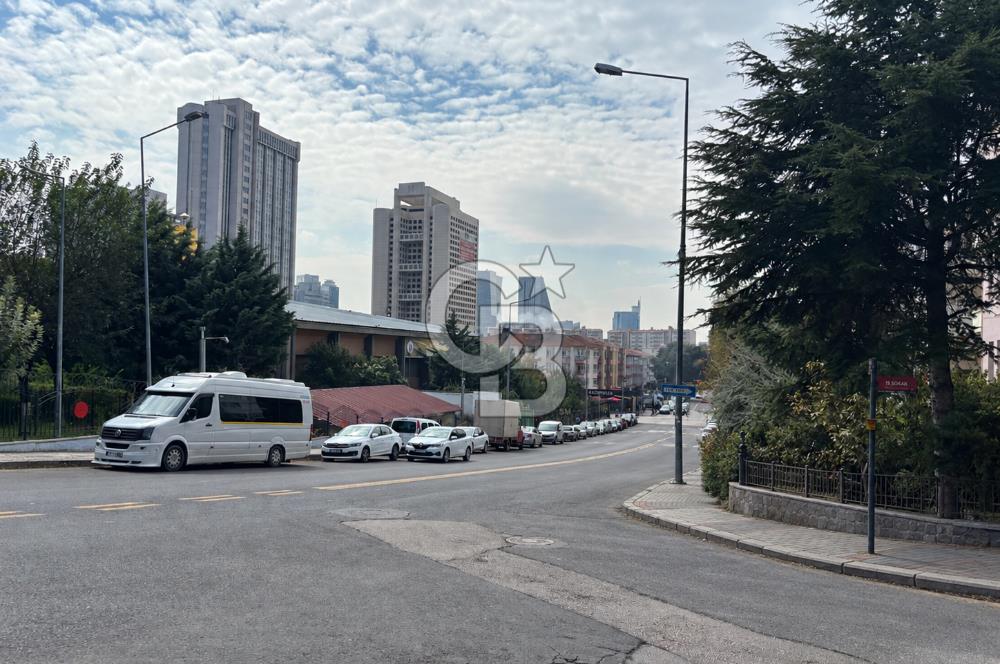 BAHÇELİEVLER BOSNA HERSEK CADDESİNDE, 3+1 KİRALIK DAİRE