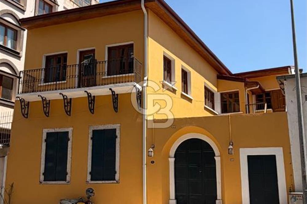 BORNOVA MERKEZ TARİHİ BİNA