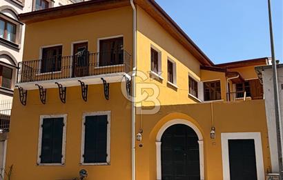 BORNOVA MERKEZ TARİHİ BİNA