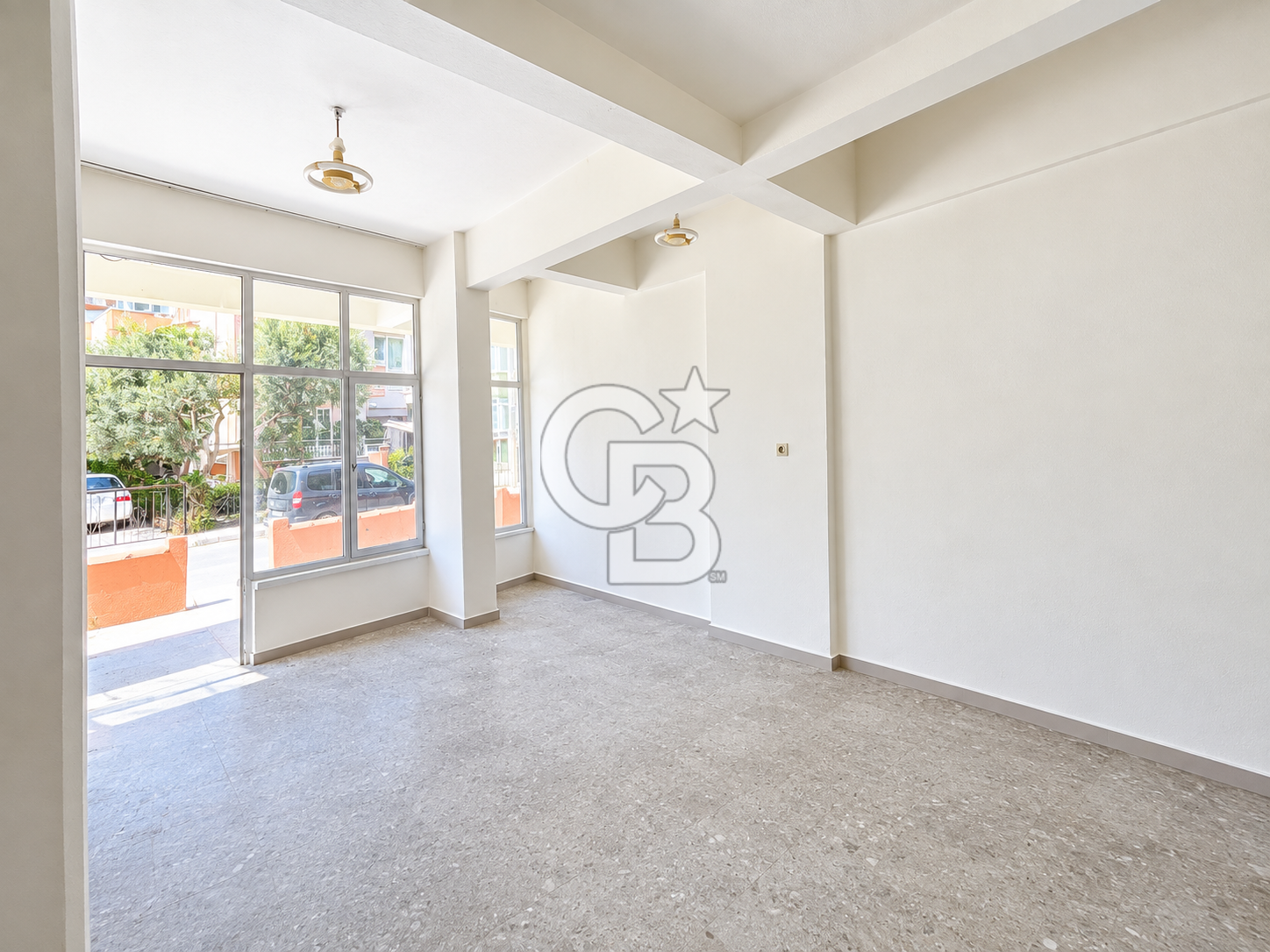 ESENLERDE 35 m² ZEMİN KAT | ANA CADDEYE YAKIN SATILIK FIRSAT!!!