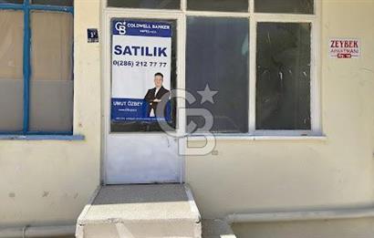 ESENLERDE 35 m² ZEMİN KAT | ANA CADDEYE YAKIN SATILIK FIRSAT!!!