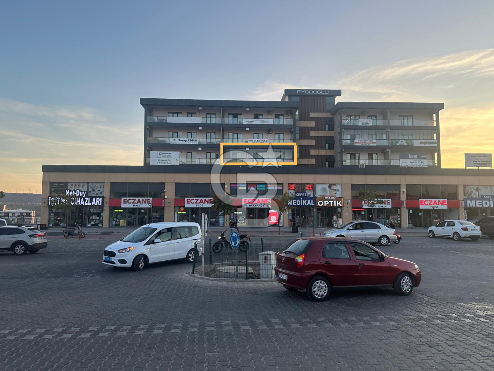 ÇANAKKALE DEVLET HASTAHANESİNİN KARŞISINDA 2+1 KİRALIK OFİS