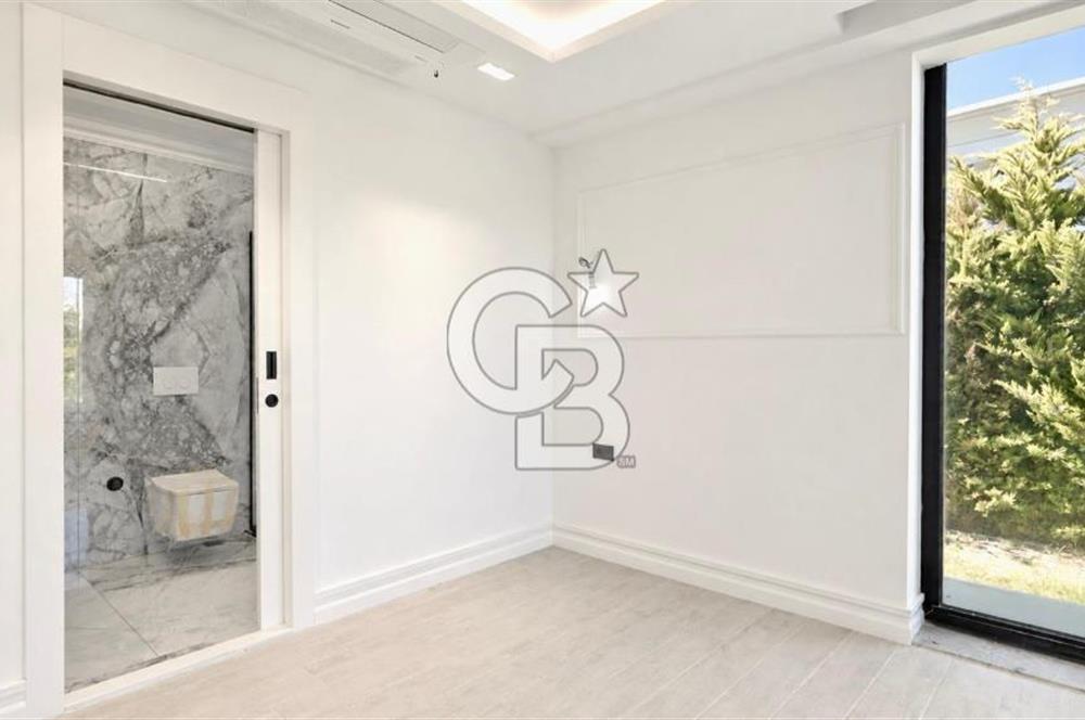 ÇEŞME DALYAN SATILIK 8+1  VİLLA