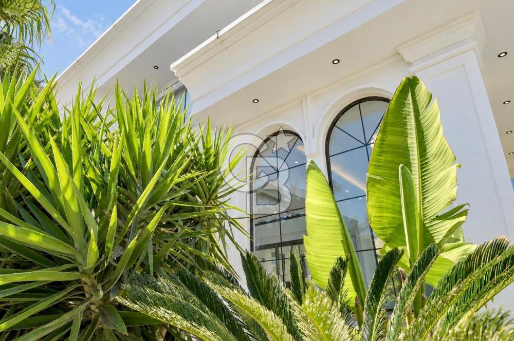 ÇEŞME DALYAN SATILIK 8+1  VİLLA