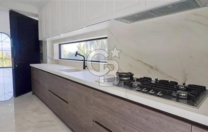 ÇEŞME DALYAN SATILIK 8+1  VİLLA