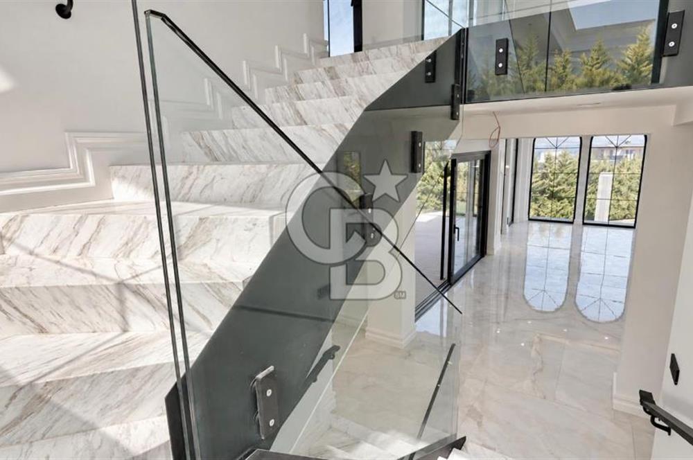 ÇEŞME DALYAN SATILIK 8+1  VİLLA