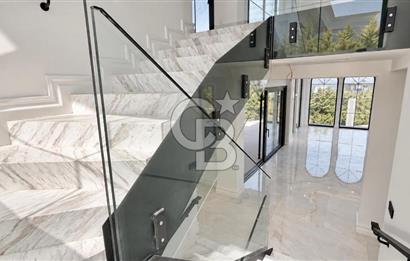 ÇEŞME DALYAN SATILIK 8+1  VİLLA