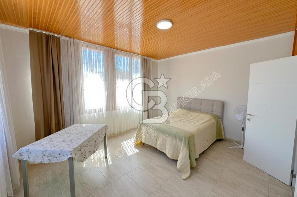 Kuşadası Kadınlar denizinde Ticari & Konut Kullanımına Uygun 3+1 Villa