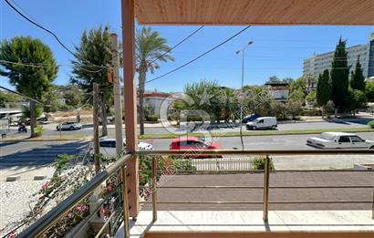 Kuşadası Kadınlar denizinde Ticari & Konut Kullanımına Uygun 3+1 Villa
