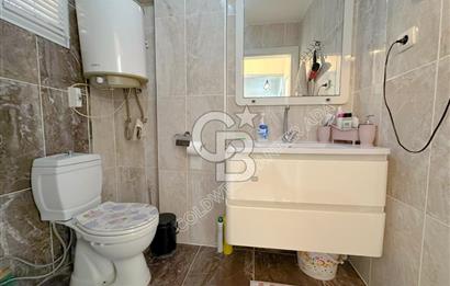Kuşadası Kadınlar denizinde Ticari & Konut Kullanımına Uygun 3+1 Villa