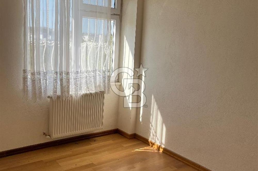 Yalova'da Hastane Yakını, Altı Depo Üstü 2+1 Müstakil Mülk