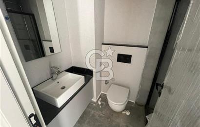 JOVEN PORT 1'DE HAVALİMANI YANINDA KISMİ EŞYALI KİRALIK DAİRE