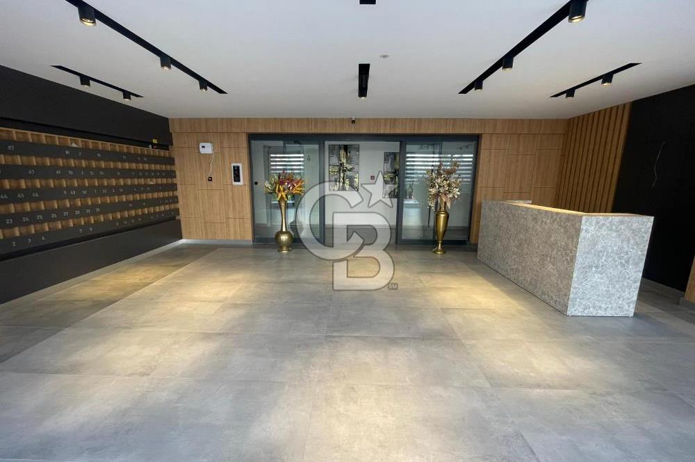 JOVEN PORT 1'DE HAVALİMANI YANINDA KISMİ EŞYALI KİRALIK DAİRE