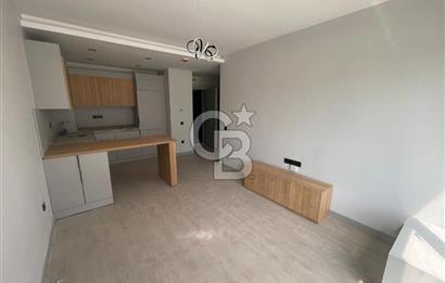 JOVEN PORT 1'DE HAVALİMANI YANINDA KISMİ EŞYALI KİRALIK DAİRE