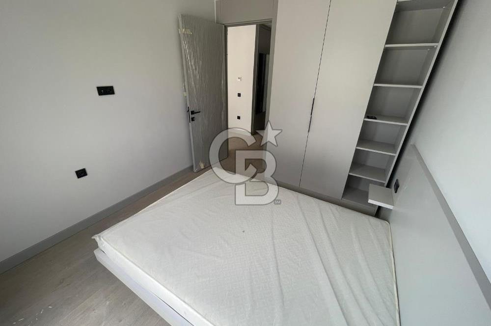 JOVEN PORT 1'DE HAVALİMANI YANINDA KISMİ EŞYALI KİRALIK DAİRE