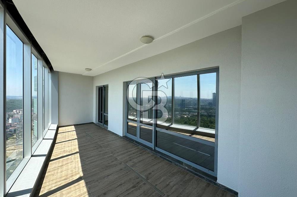 MASLAK 1453´TE 29.KATTA ORMAN MANZARALI BÜYÜK TİP 1+1 DAİRE