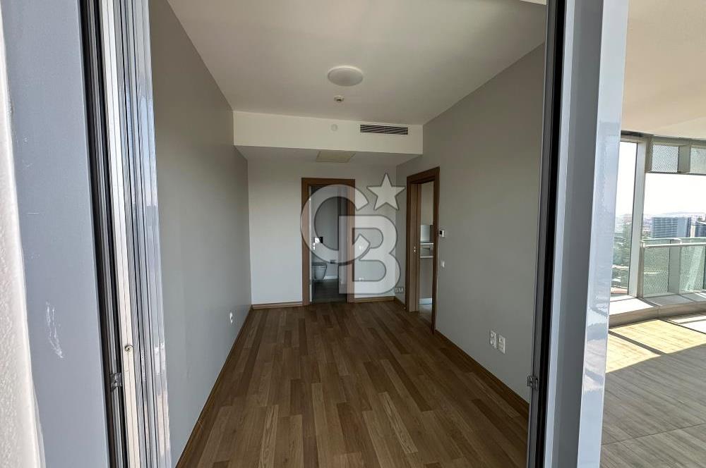MASLAK 1453´TE 29.KATTA ORMAN MANZARALI BÜYÜK TİP 1+1 DAİRE