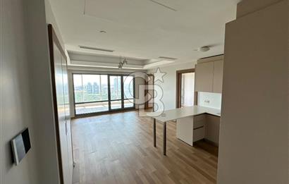 MASLAK 1453´TE 29.KATTA ORMAN MANZARALI BÜYÜK TİP 1+1 DAİRE