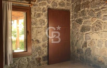 KONACIK PEDASA 3+1 KİRALIK TAŞ VİLLA
