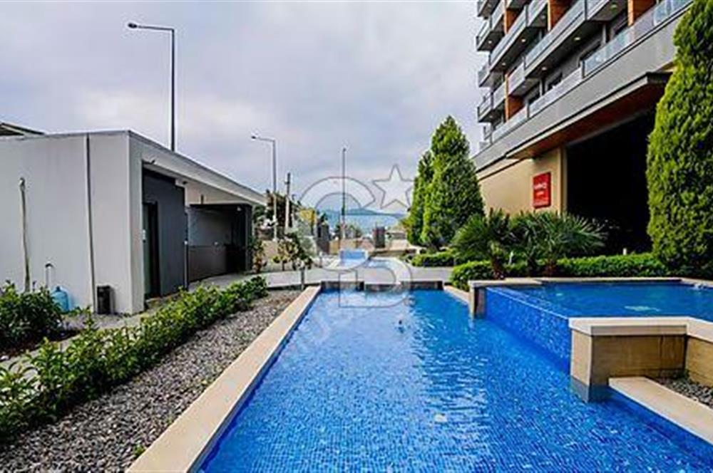 Gaziemir'de Forbest Optima Residence'ta Satılık 1+1 Eşyalı Daire