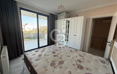 GÜRE DENİZE YÜRÜME MESAFESİNDE SİTE İÇERİSİNDE SATILIK 3+1VİLLA