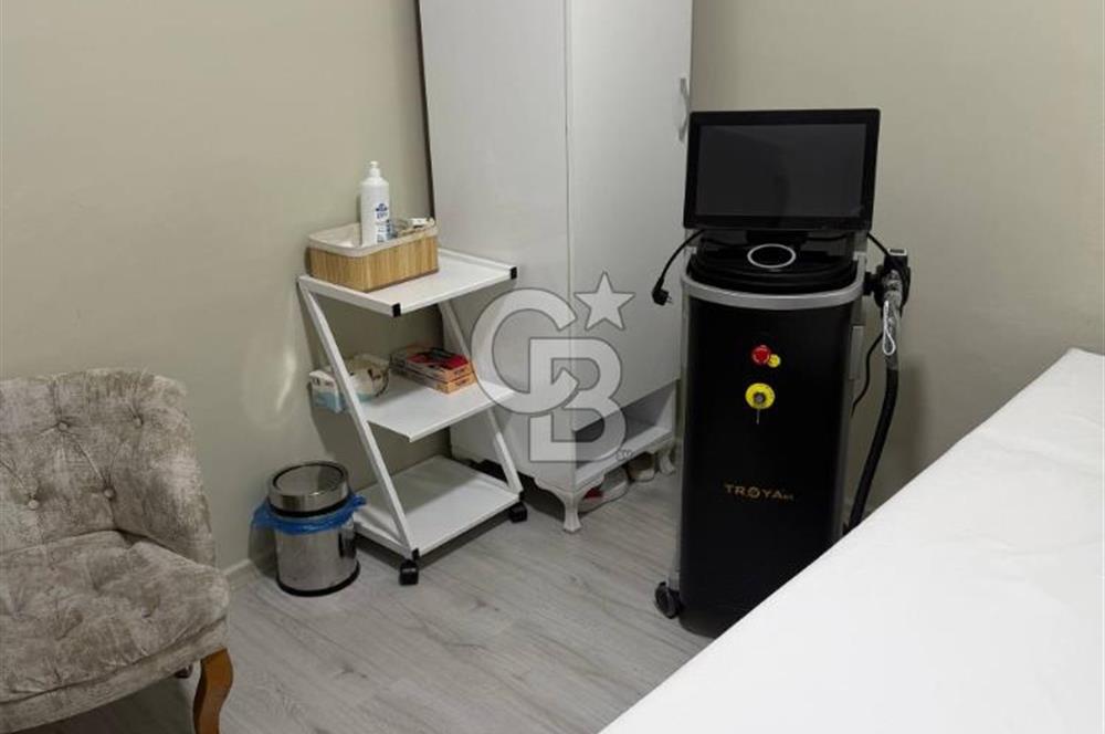 CB Deniz'den Karşıyaka Çarşıda Devren Kiralık Güzellik Merkezi