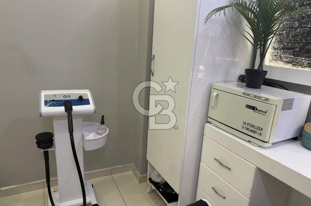 CB Deniz'den Karşıyaka Çarşıda Devren Kiralık Güzellik Merkezi