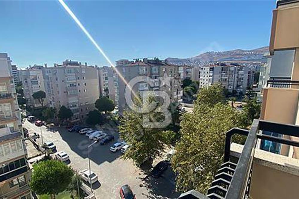 Bayraklı Cafe Şölen Arkası Akif Bey Apt Kiralık 3+1 Daire
