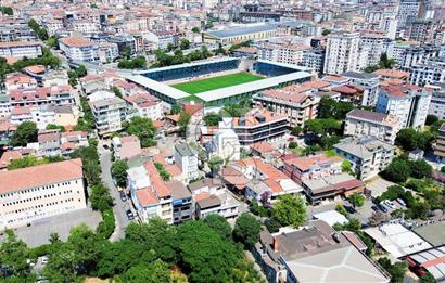 MALTEPE YALI SAHİLDE KİRALIK 275 M2 KOMPLE BİNA
