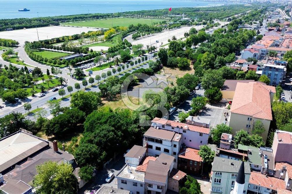 MALTEPE YALI SAHİLDE KİRALIK 275 M2 KOMPLE BİNA