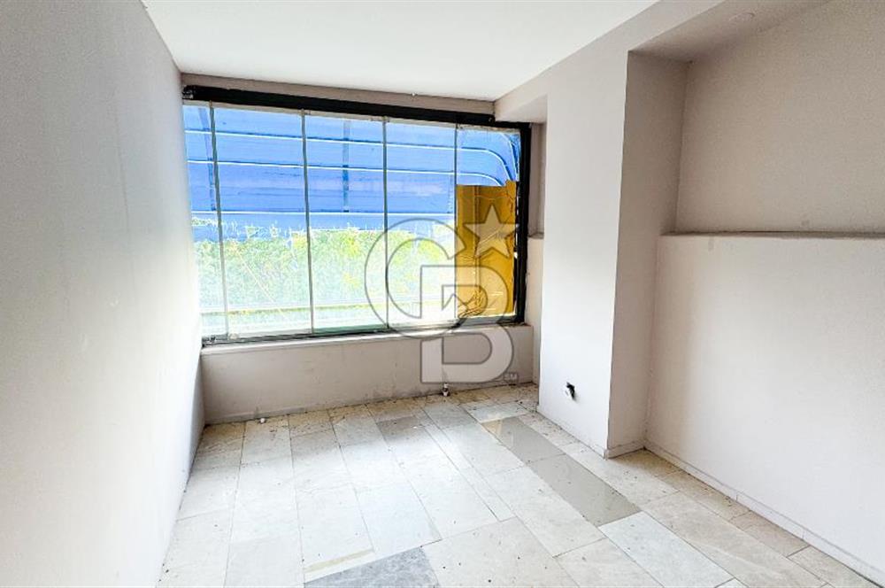 MALTEPE YALI SAHİLDE KİRALIK 275 M2 KOMPLE BİNA