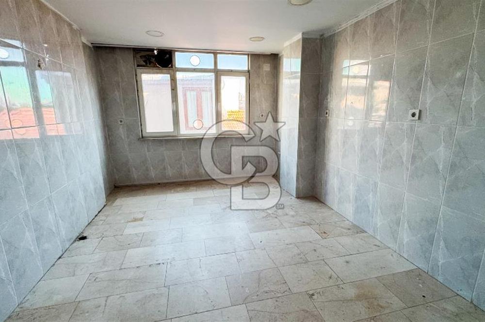MALTEPE YALI SAHİLDE KİRALIK 275 M2 KOMPLE BİNA
