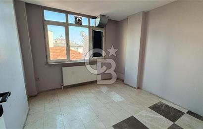 MALTEPE YALI SAHİLDE KİRALIK 275 M2 KOMPLE BİNA