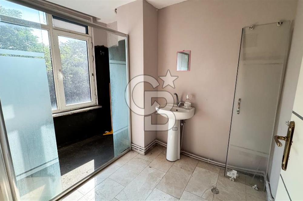 MALTEPE YALI SAHİLDE KİRALIK 275 M2 KOMPLE BİNA