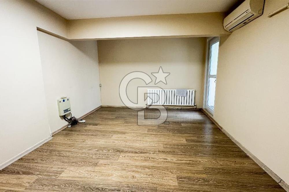 23 NİSAN CD. ÜZERİNDE 1+1 KİRALIK BÜRO&OFİS