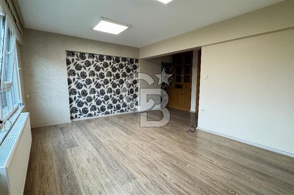 23 NİSAN CD. ÜZERİNDE 1+1 KİRALIK BÜRO&OFİS