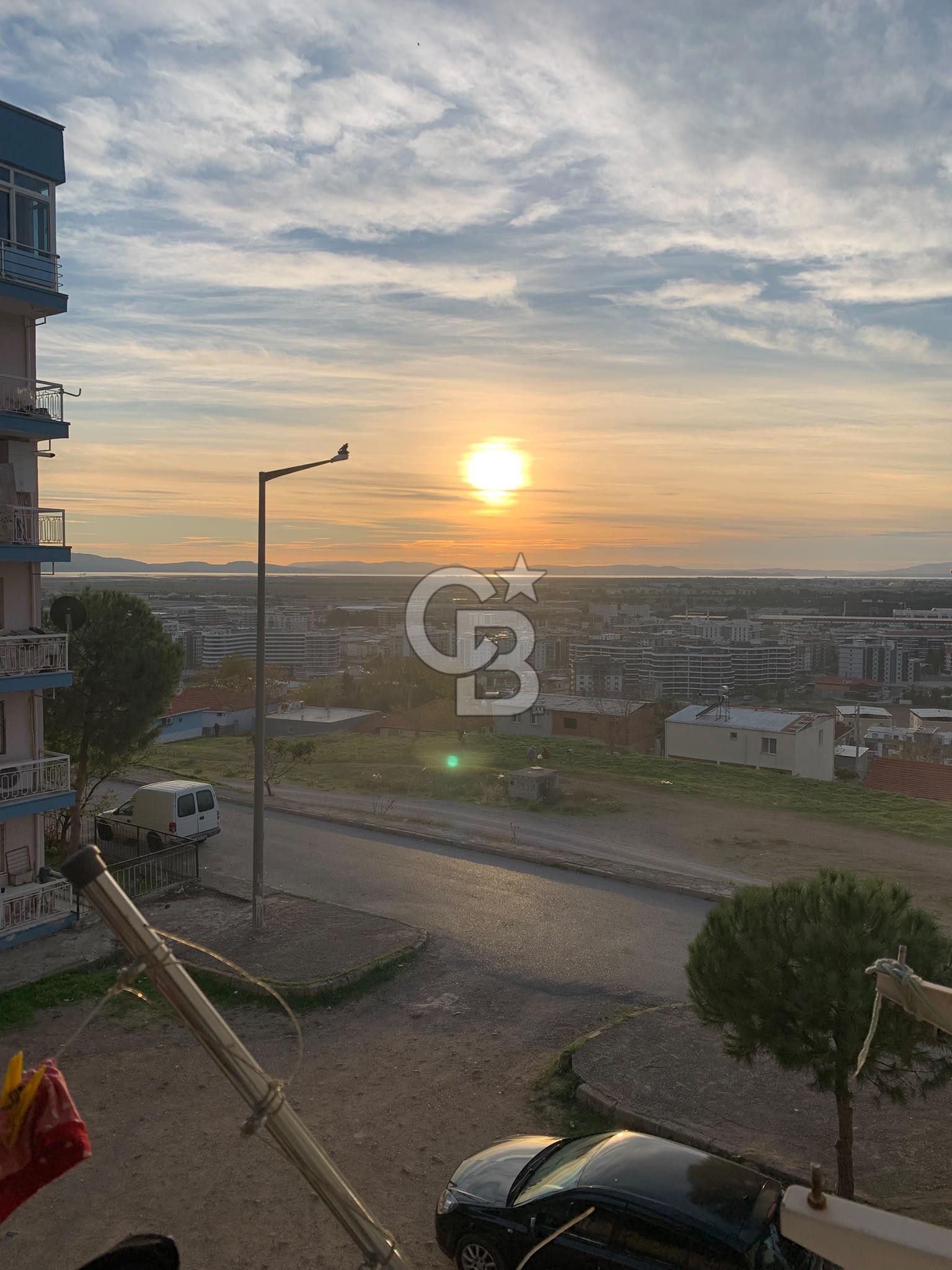 EVKA 5'DE TADİLATLI SATILIK 1+1  FIRSAT DAİRE 