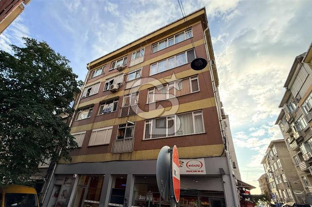 Rıhtım Recaizade Sokak ta İskeleye Çok Yakın