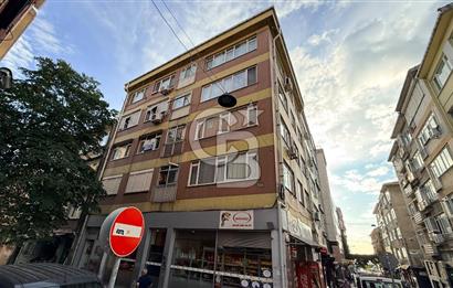 Rıhtım Recaizade Sokak ta İskeleye Çok Yakın