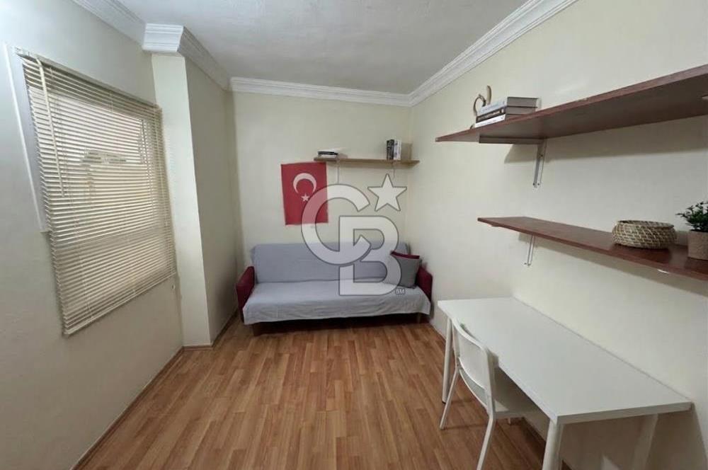 PENDİK ESENLER'DE İÇİNDEKİLERLE BERABER SATILIK DÜKKAN