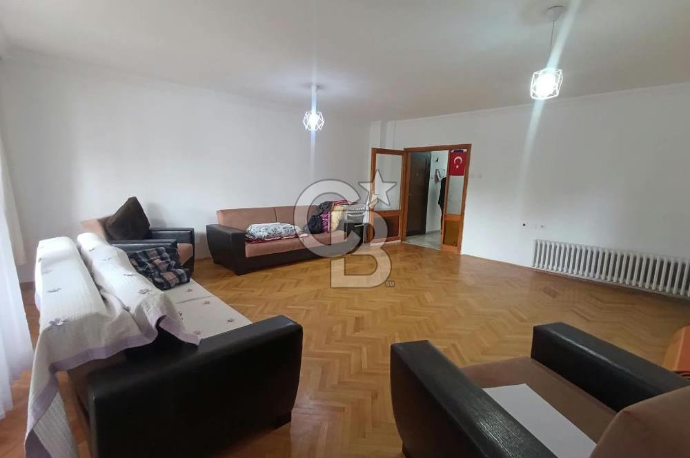NACİ ÇAKIR MAHALLESİNDE MÜKEMMEL LOKAYONDA SATILIK 3+1 DAİRE