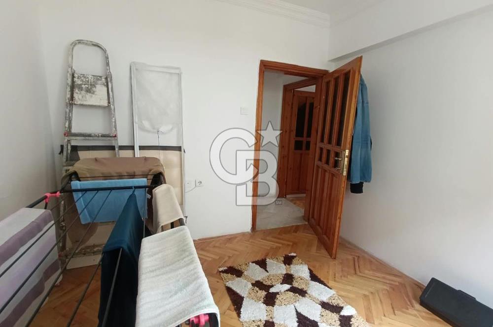 NACİ ÇAKIR MAHALLESİNDE MÜKEMMEL LOKAYONDA SATILIK 3+1 DAİRE