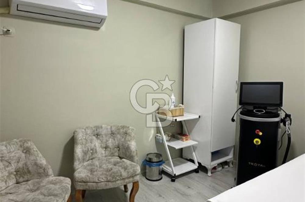 CB Deniz'den Karşıyaka Çarşıda Devren Kiralık Güzellik Merkezi