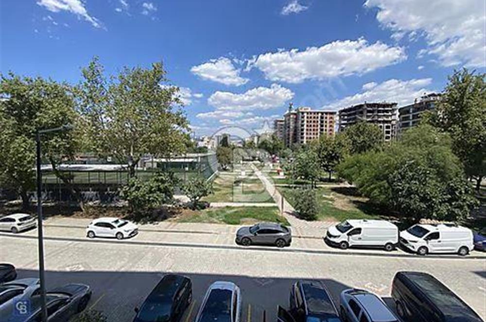 Bayraklı Mansuroğlu Nesil Apt Geniş 3+1 Satılık Daire